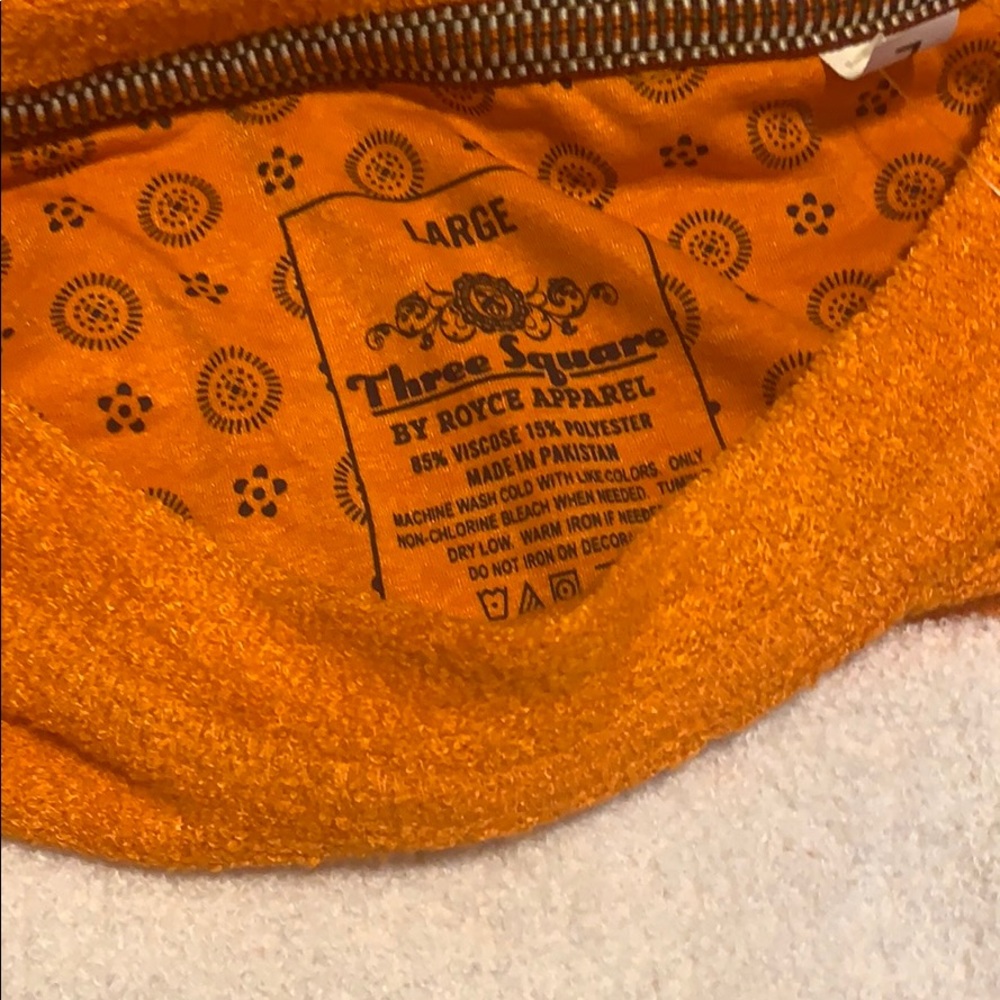 University of Tennessee Cozy Top - Picture 3 of 3